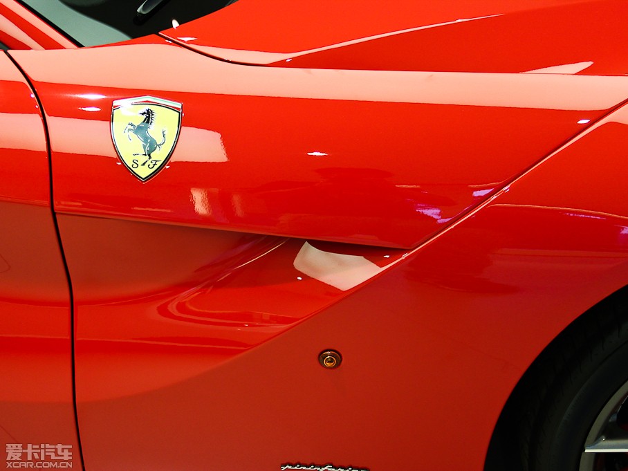 2013F12berlinetta 6.3L (bio)(zhn)