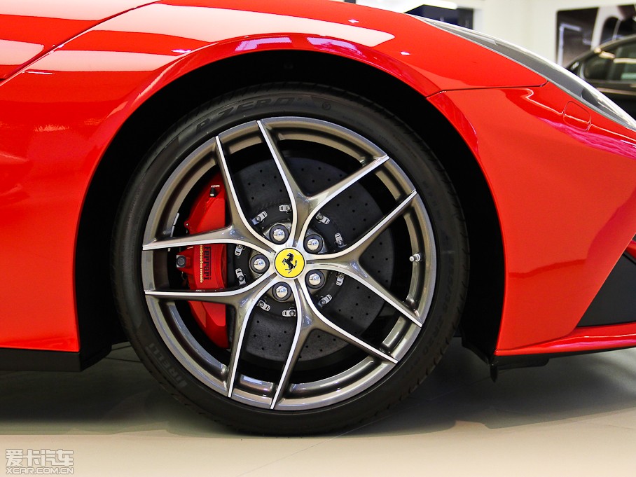 2013F12berlinetta 6.3L (bio)(zhn)