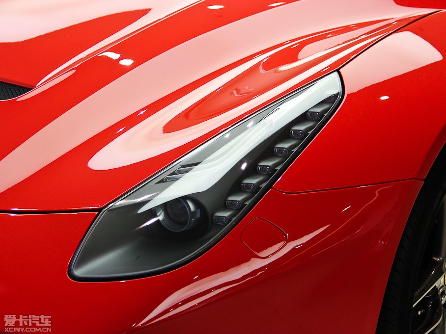2013F12berlinetta 6.3L (bio)(zhn)