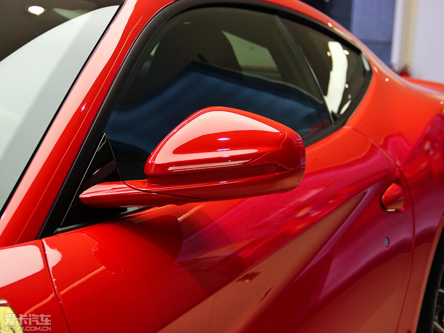 2013F12berlinetta 6.3L ˜ʰ