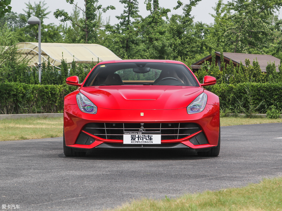 2013F12berlinetta 6.3L ׼