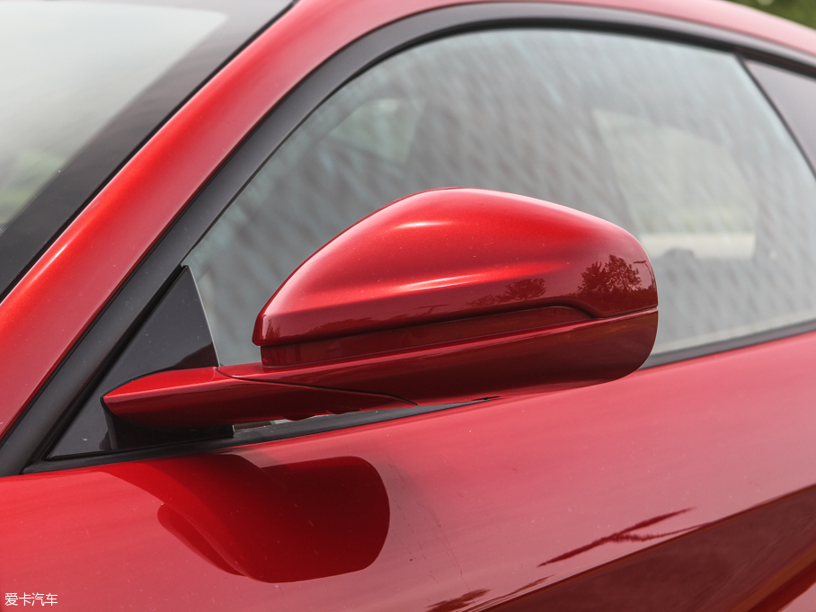 2013F12berlinetta 6.3L ˜ʰ