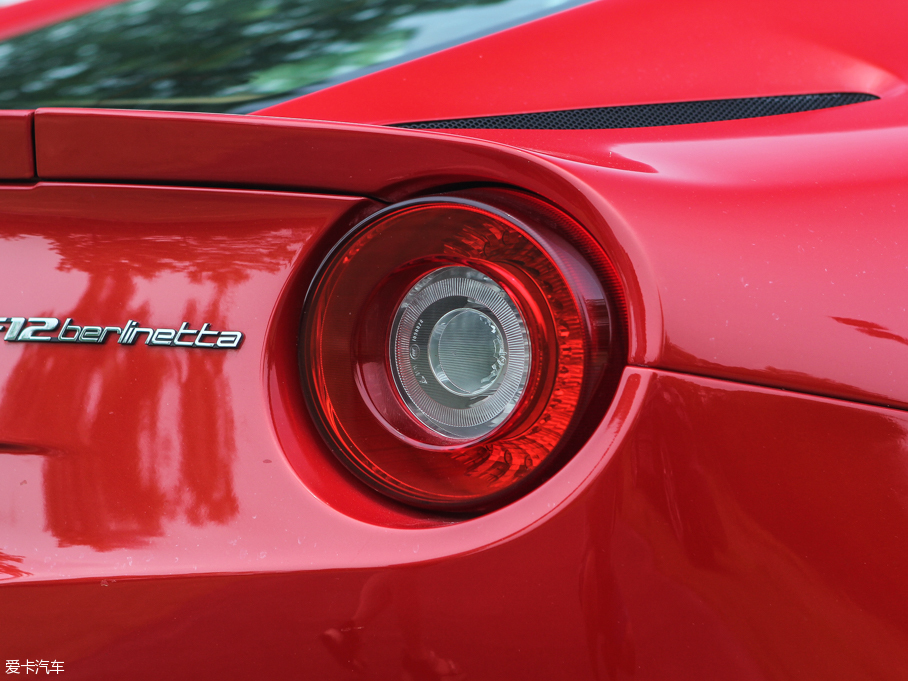 2013F12berlinetta 6.3L (bio)(zhn)