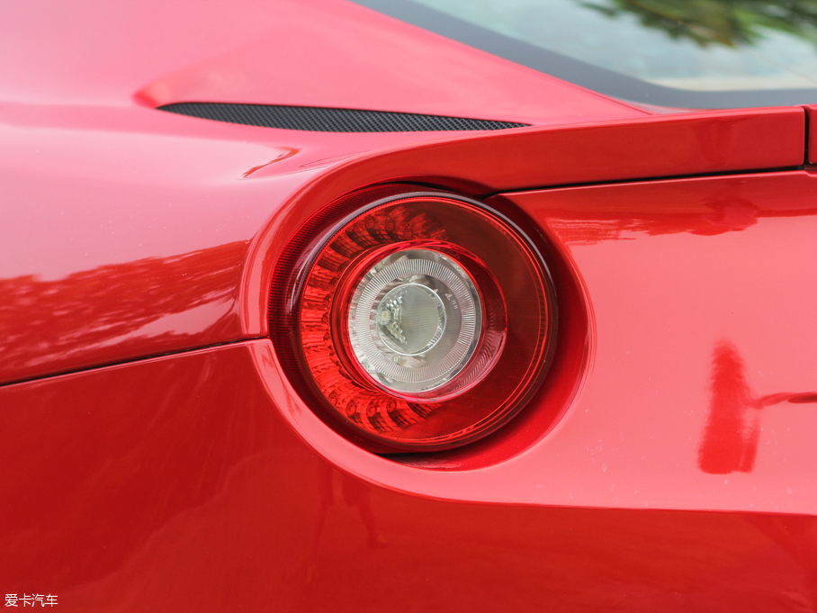 2013F12berlinetta 6.3L ˜ʰ