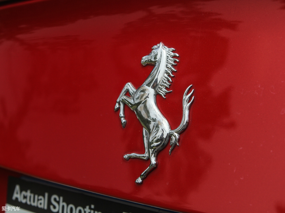 2013F12berlinetta 6.3L ˜ʰ