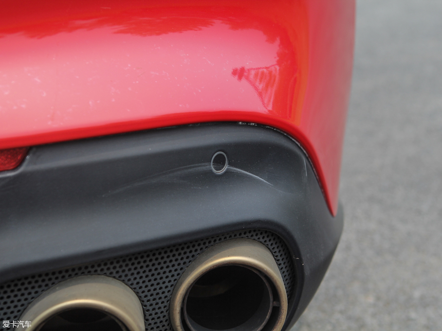 2013F12berlinetta 6.3L ˜ʰ