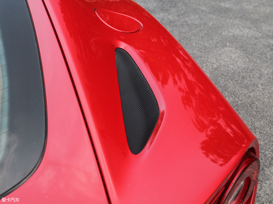 2013F12berlinetta 6.3L (bio)(zhn)