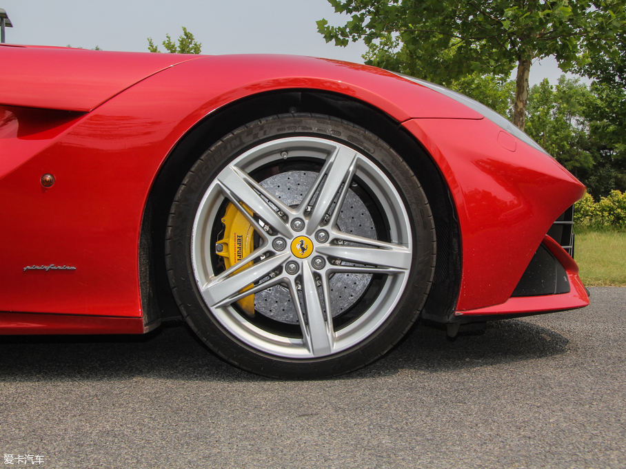 2013F12berlinetta 6.3L ˜ʰ