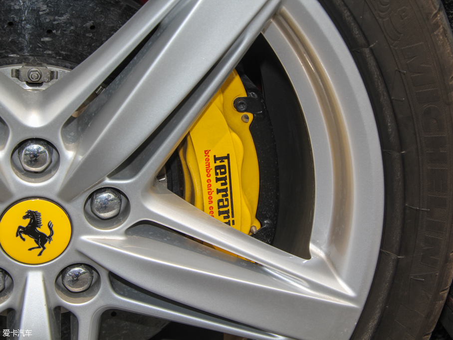 2013F12berlinetta 6.3L ˜ʰ