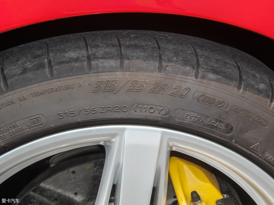 2013F12berlinetta 6.3L ˜ʰ