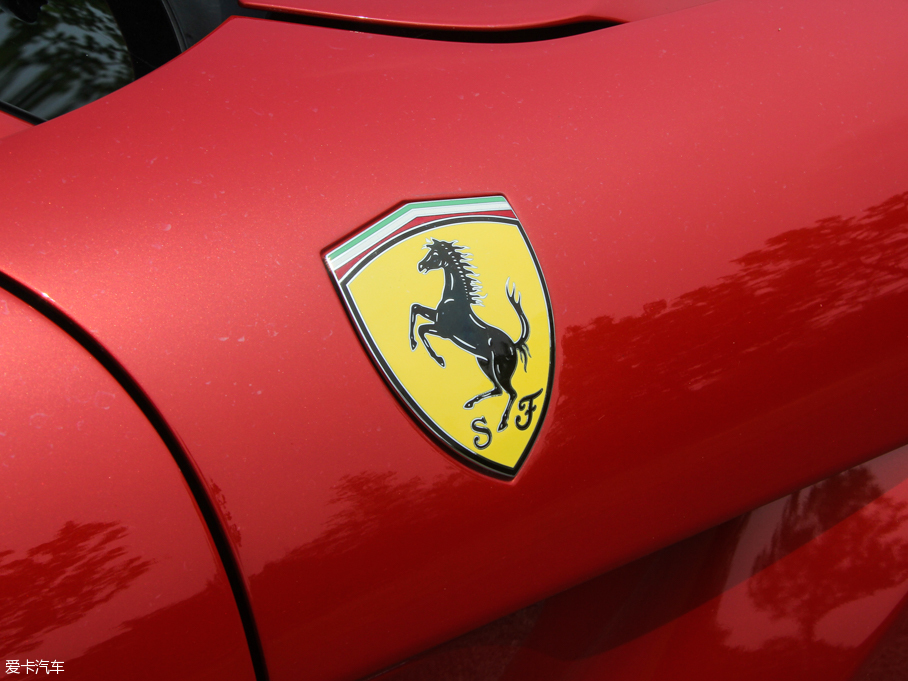 2013F12berlinetta 6.3L ˜ʰ