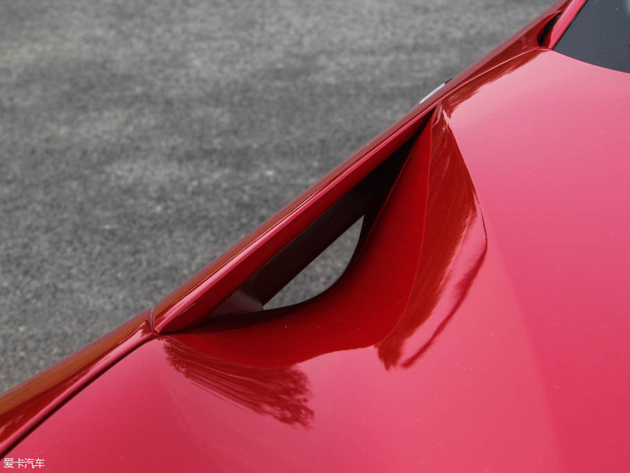 2013F12berlinetta 6.3L ˜ʰ