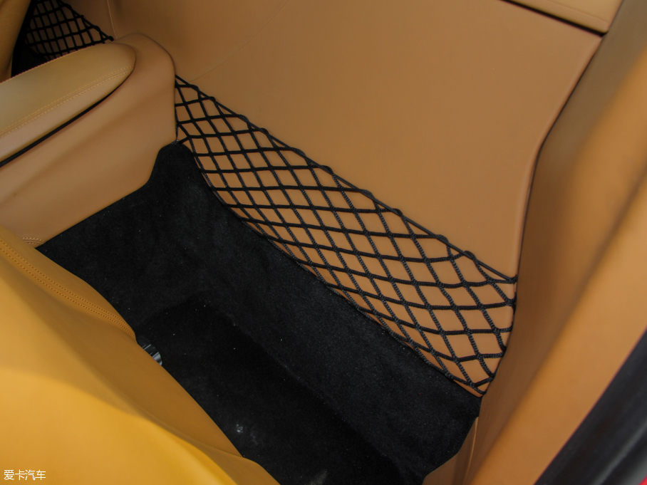 2013F12berlinetta 6.3L (bio)(zhn)