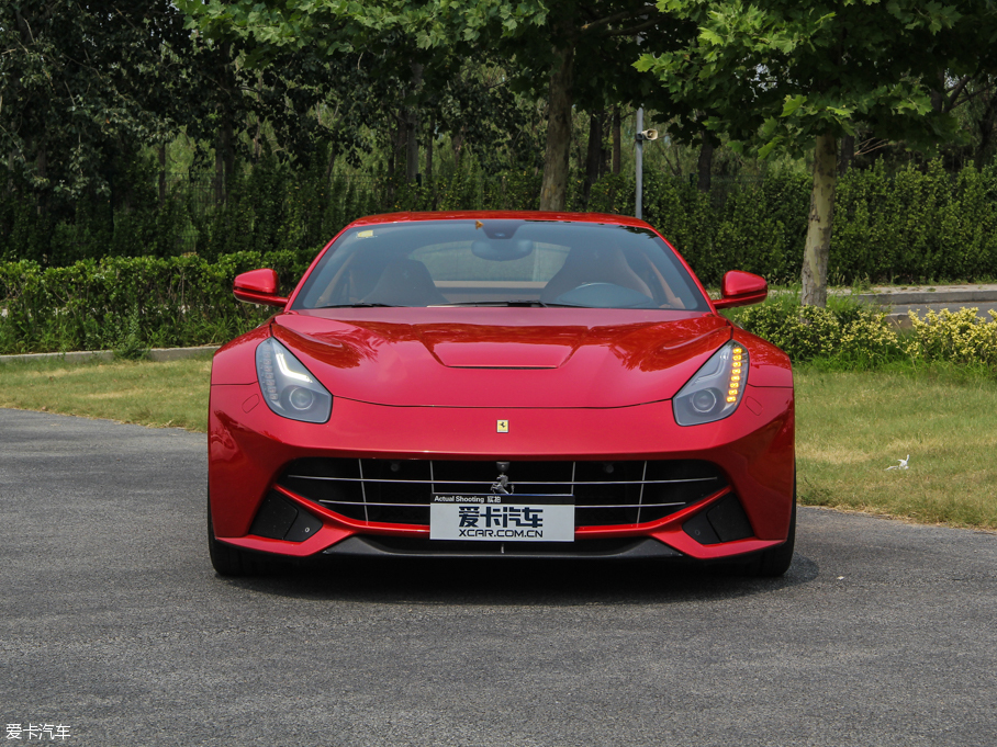 2013F12berlinetta 6.3L ˜ʰ