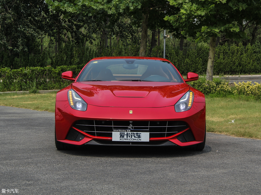 2013F12berlinetta 6.3L ˜ʰ