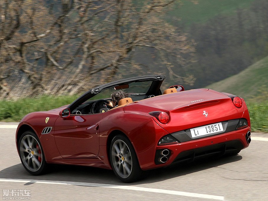 2012��California T 4.3L ������