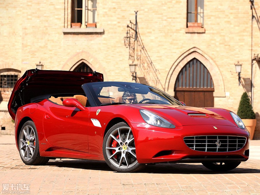 2012��California T 4.3L ������