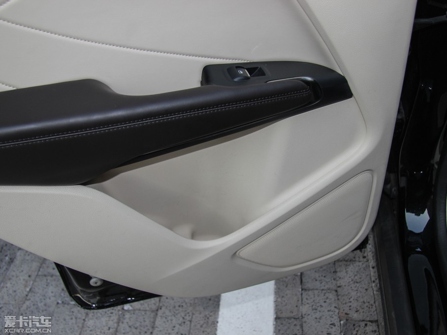 2014ֿMKC 2.0T Ԅ(dng)ҫ