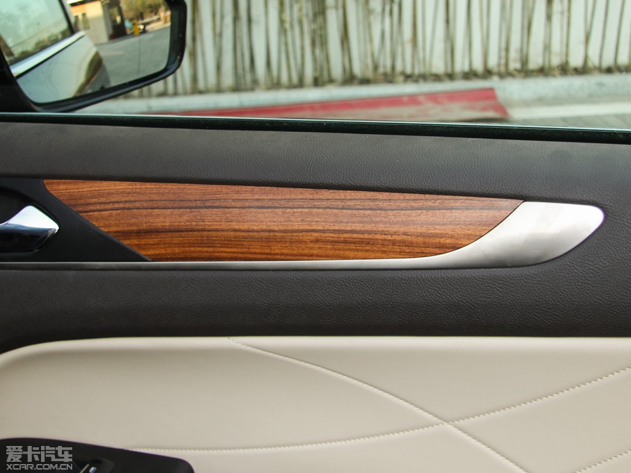 2014ֿMKC 2.0T Ԅ(dng)ҫ