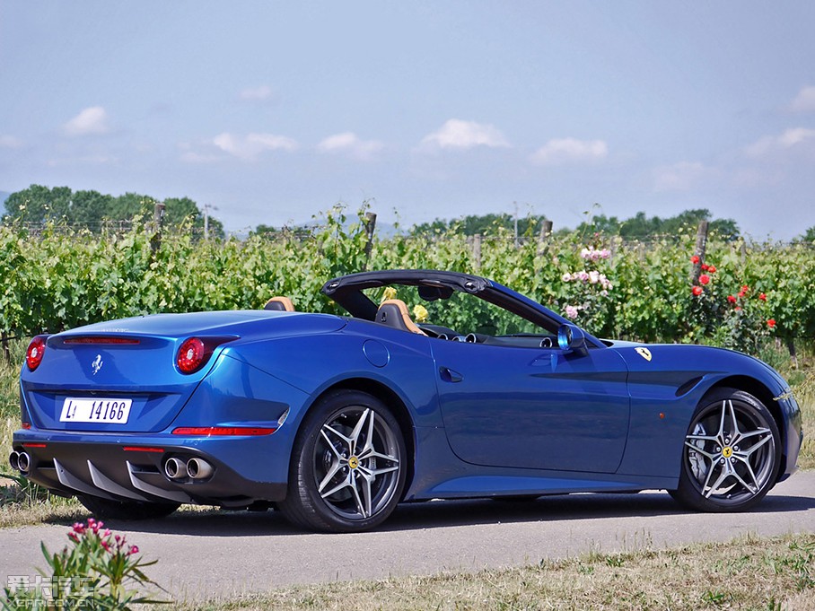 2015��California T 3.9T