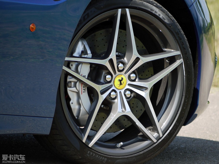 2015��California T 3.9T