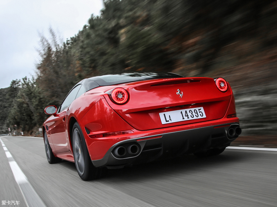 2015��California T 3.9T