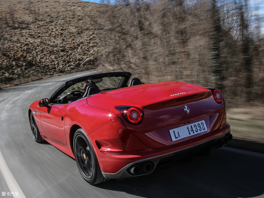 2015��California T 3.9T