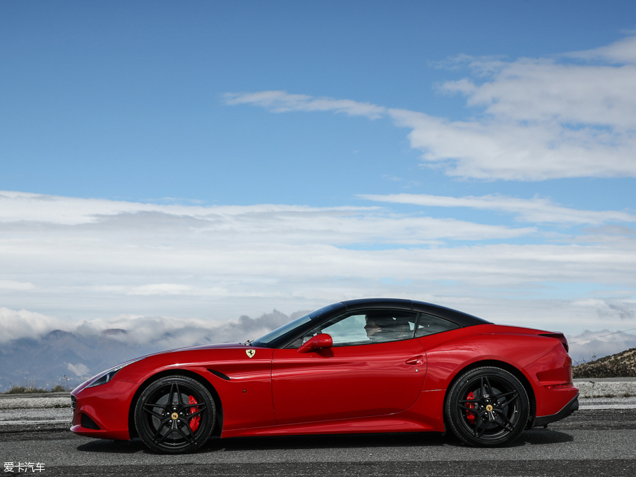 2015��California T 3.9T