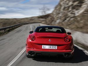 2015��3.9T ���w���^