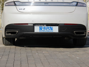 2014款2.0T 自动尊雅版 排气管