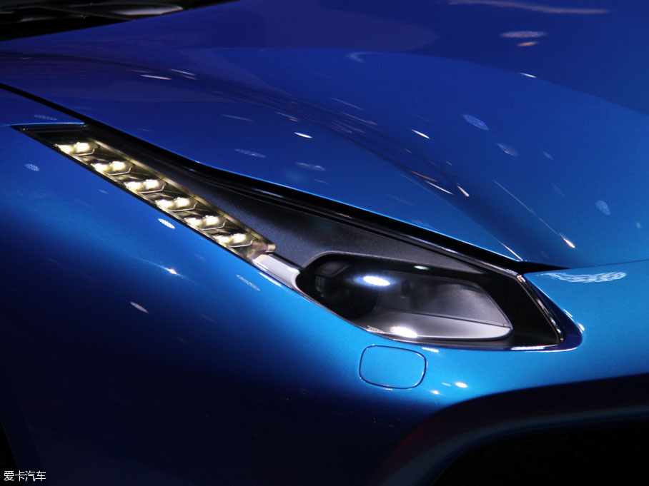 2015488 Spider Spider