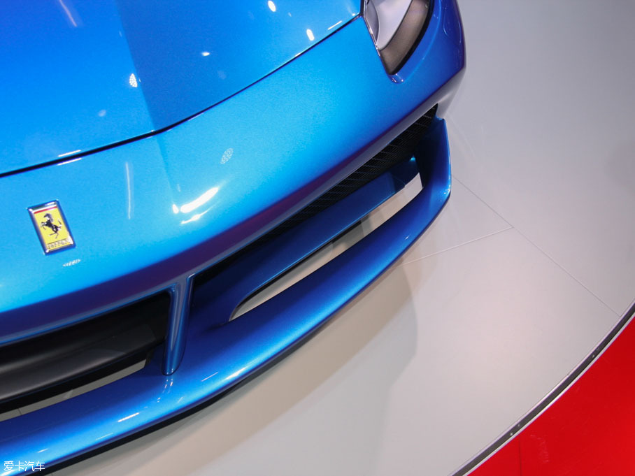 2015�����488 Spider Spider