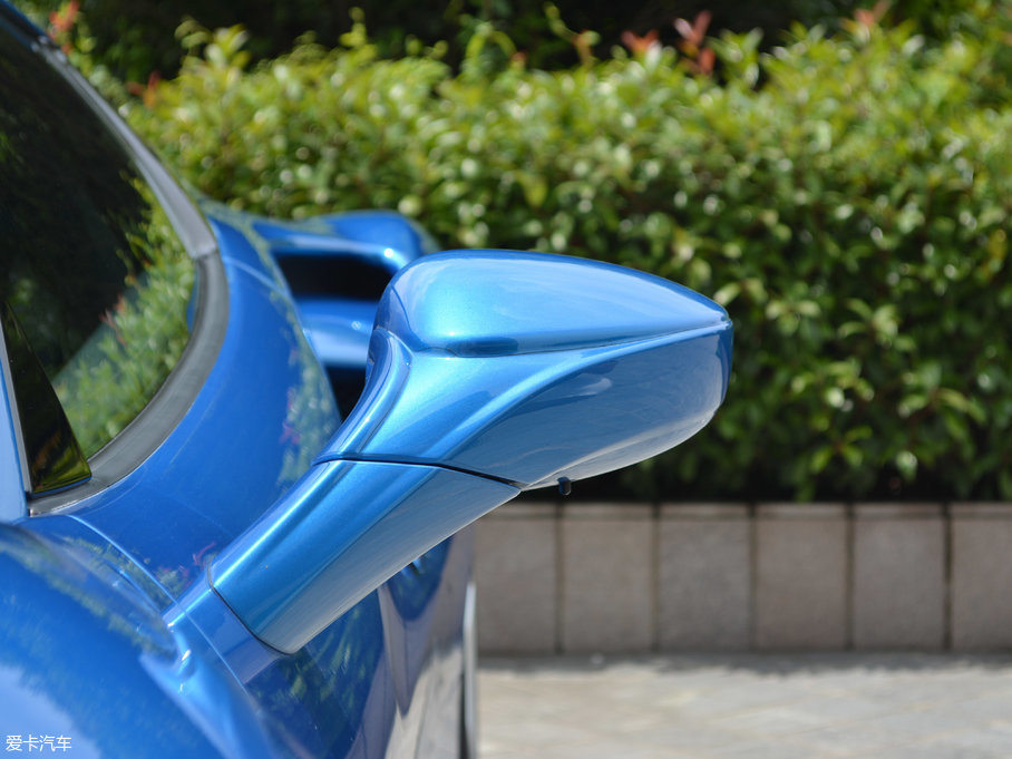 2015488 Spider Spider