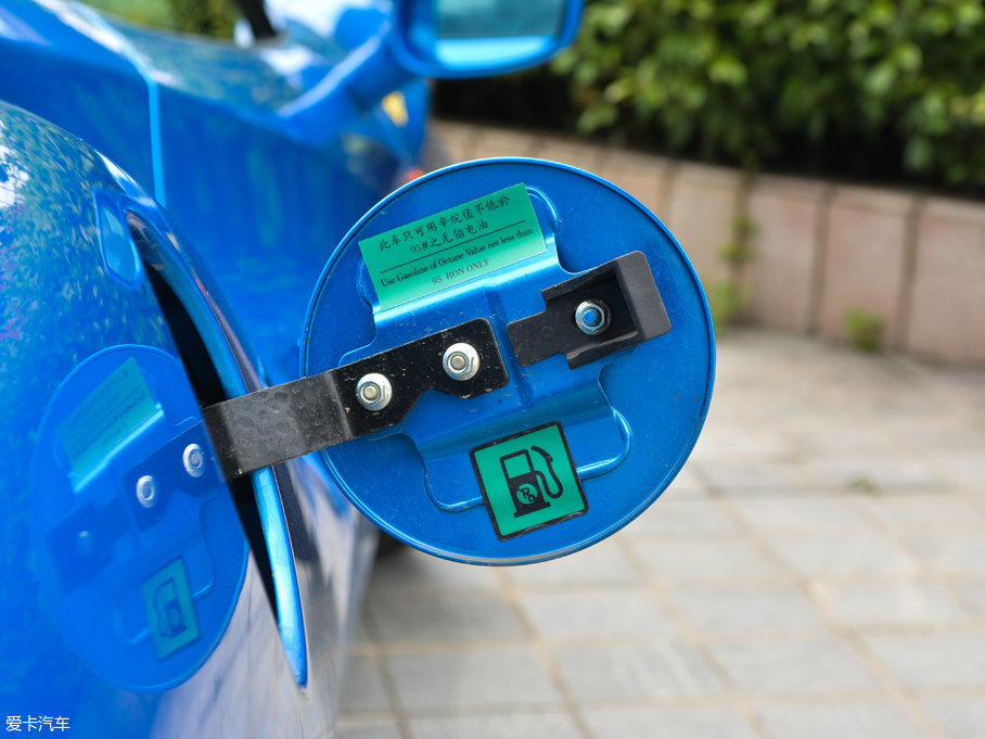 2015488 Spider Spider