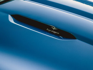 2015Lusso by Touring ^