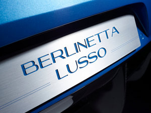 2015Lusso by Touring ^