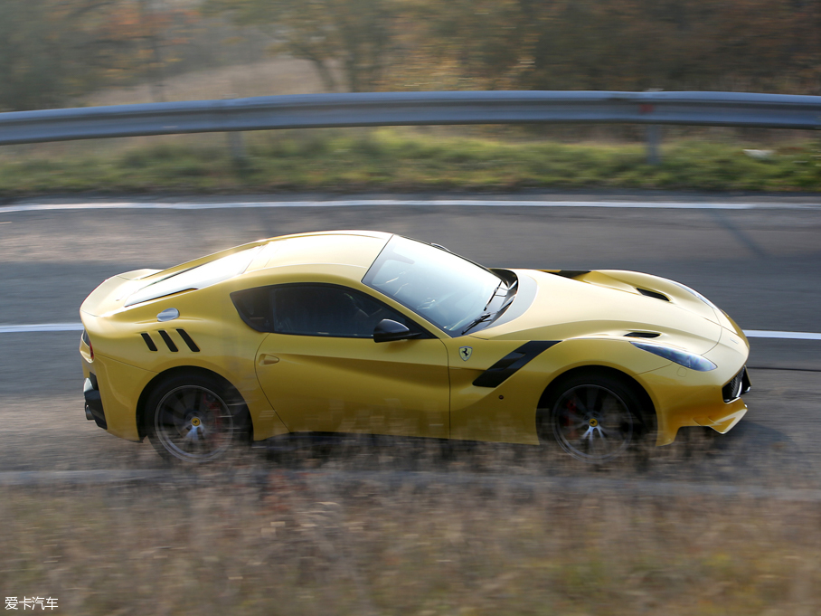 2016F12berlinetta tdf