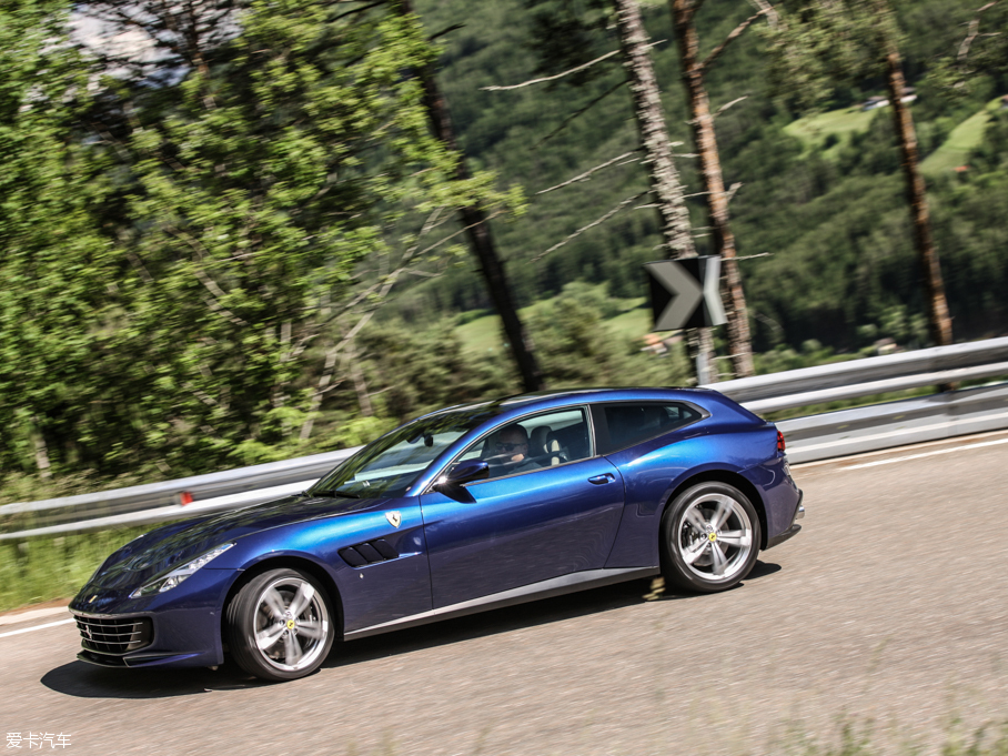 2016GTC4Lusso 6.3 V12