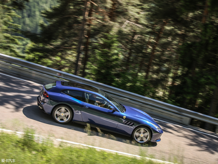 2016GTC4Lusso 6.3 V12