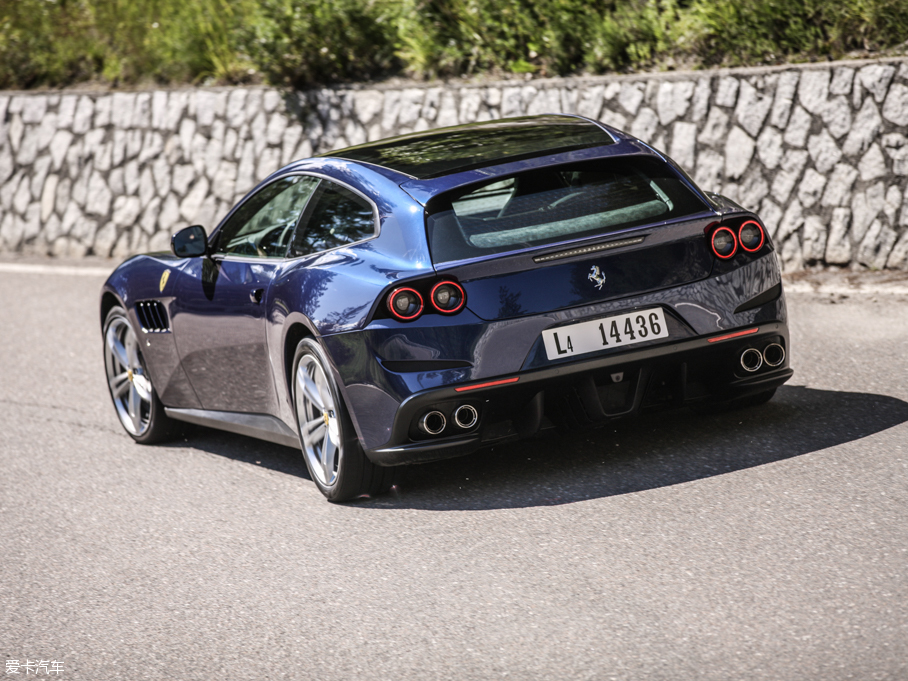 2016GTC4Lusso 6.3 V12
