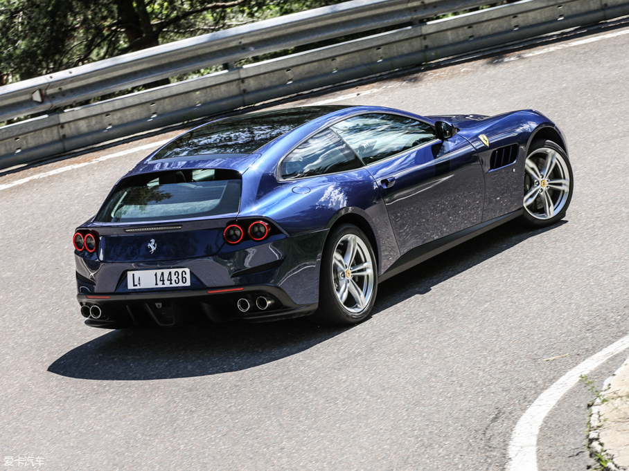 2016GTC4Lusso 6.3 V12
