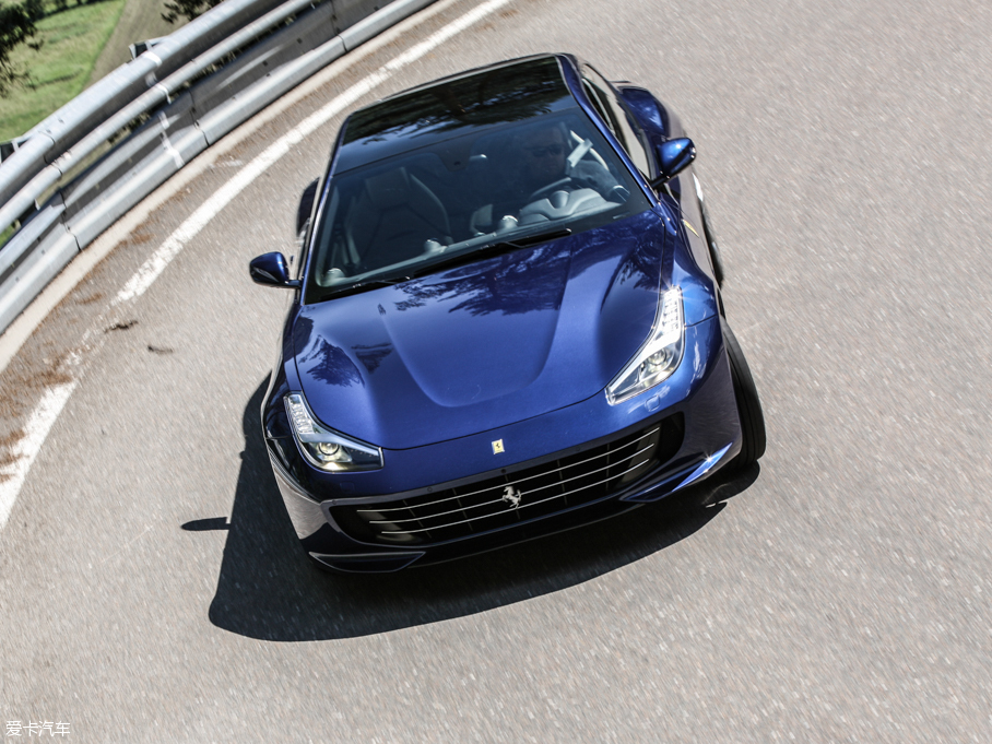 2016GTC4Lusso 6.3 V12