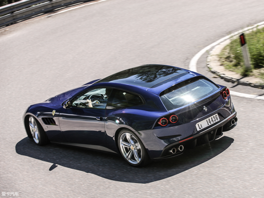 2016GTC4Lusso 6.3 V12