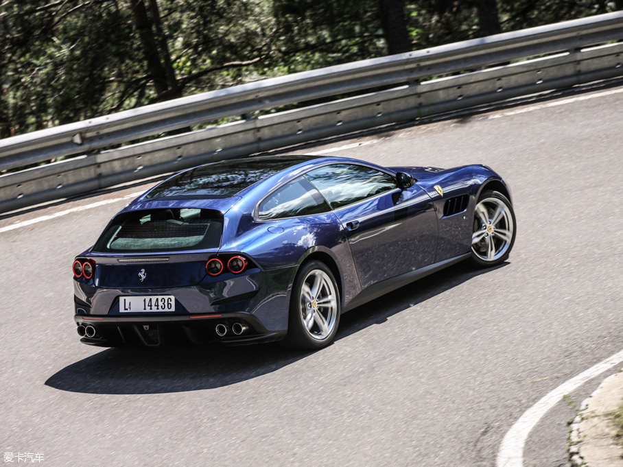 2016GTC4Lusso 6.3 V12