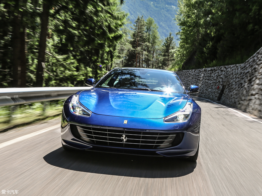 2016GTC4Lusso 6.3 V12