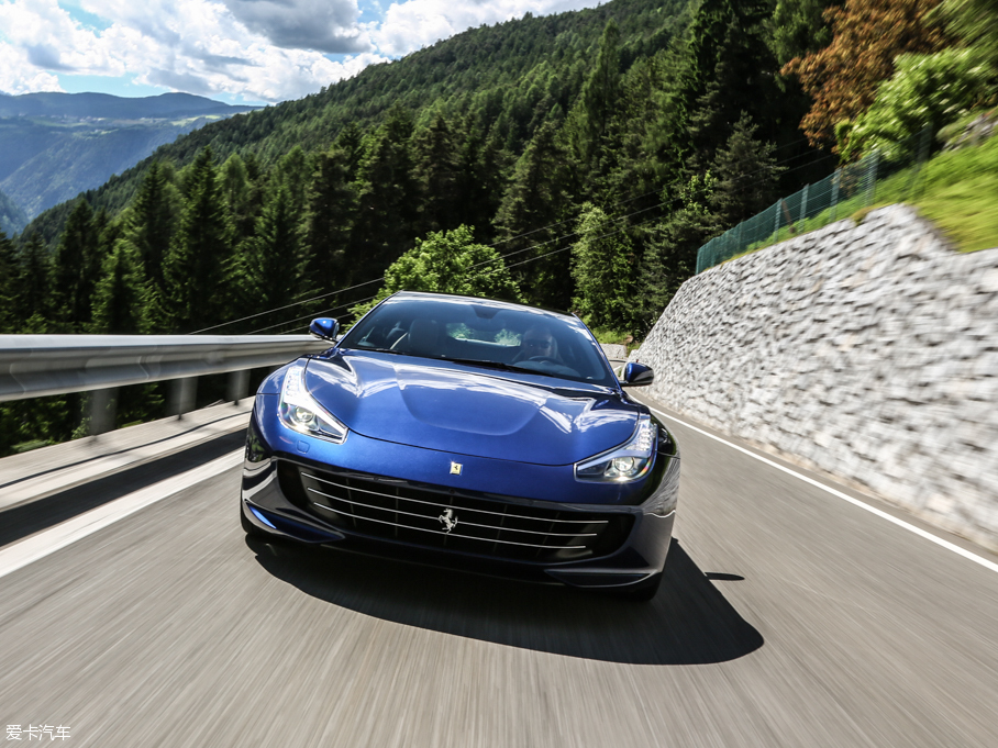 2016GTC4Lusso 6.3 V12