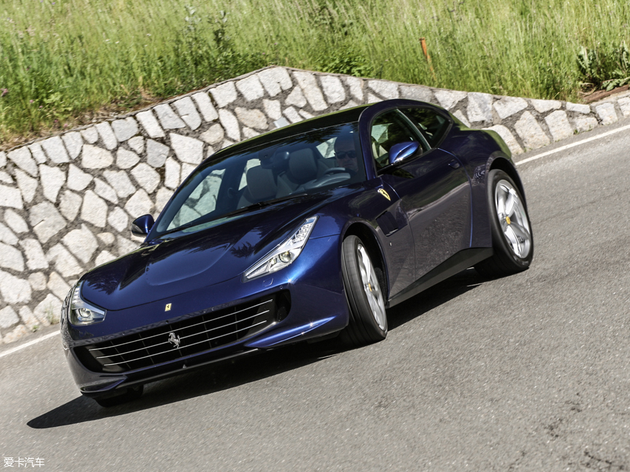2016GTC4Lusso 6.3 V12