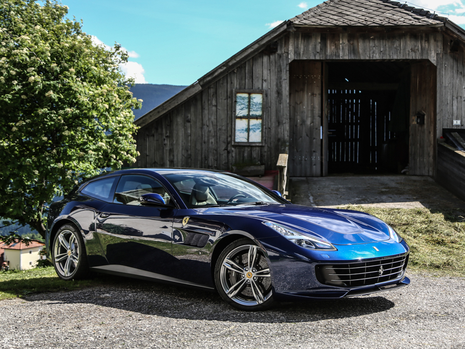 2016GTC4Lusso 6.3 V12