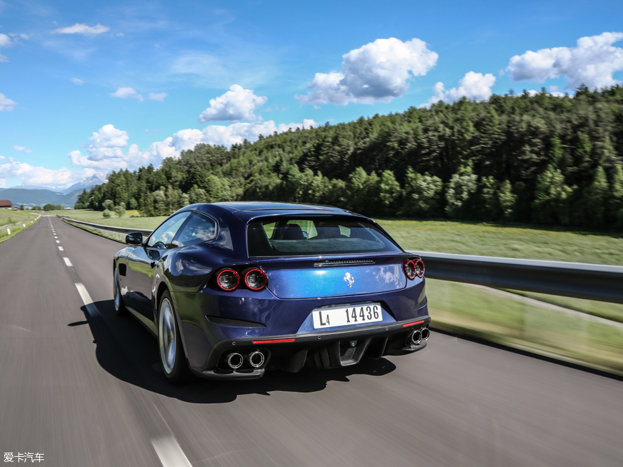 2016GTC4Lusso 6.3 V12