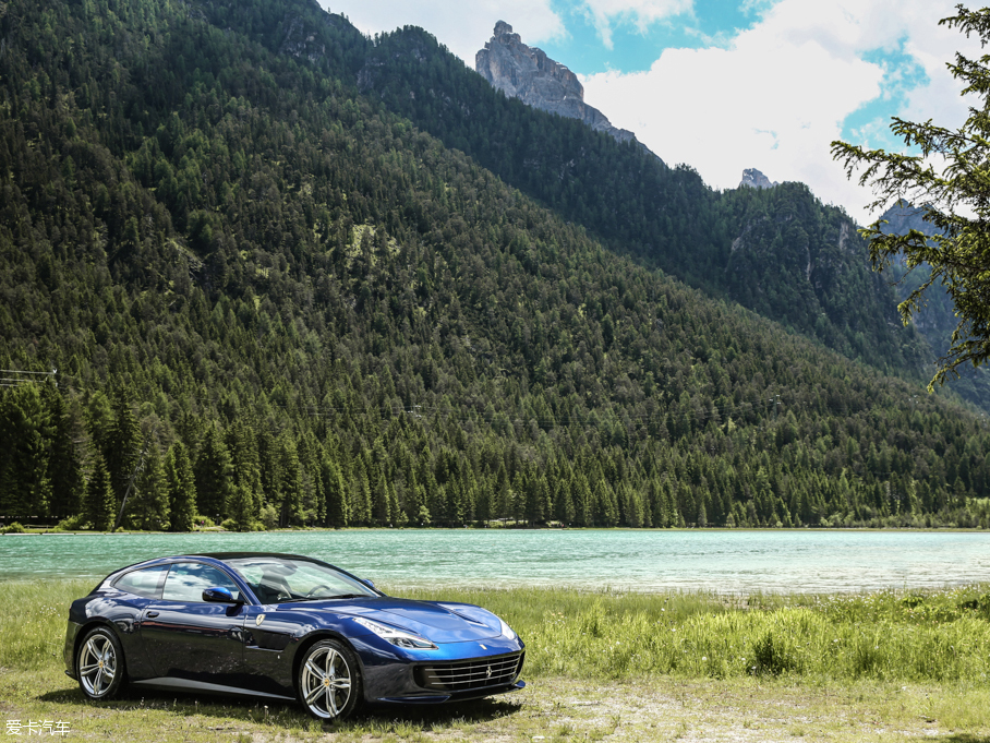 2016GTC4Lusso 6.3 V12